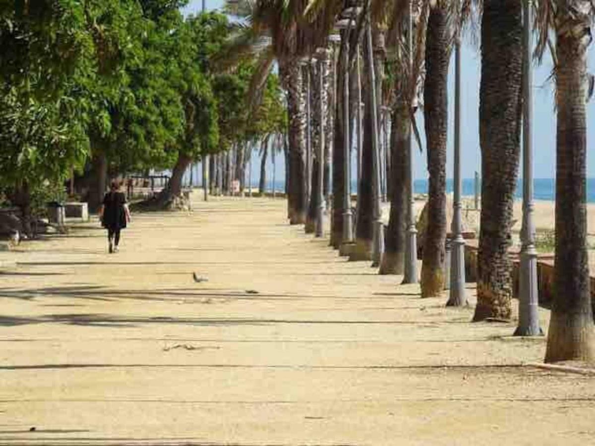 Espectacular Apartamento Cerca De Barcelona Con Free Wifi Canet De Mar Bagian luar foto